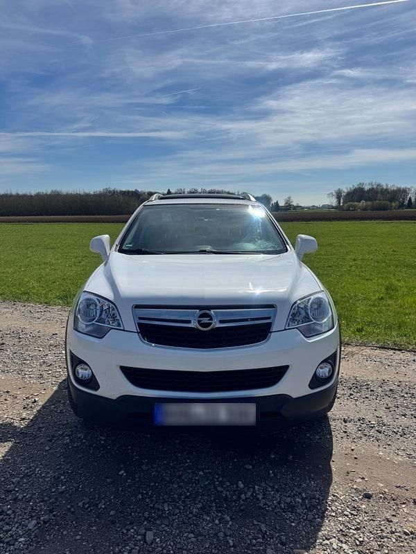 Gebraucht Opel Antara 163 PS (119 kW) 2013 Weiß SUV
