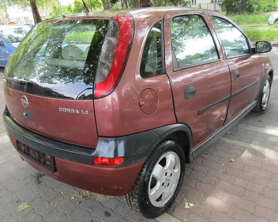 Gebraucht Opel Corsa Elegance 90 PS (66 kW) 2001 Rot Kleinwagen