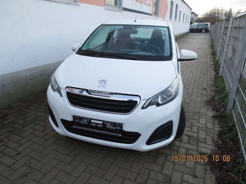 Zu lackieren weiss 068/decke Gebraucht 2014 Peugeot 108 Active Kleinwagen | 5.000 € (Fairer Preis) - Bild 1/4
