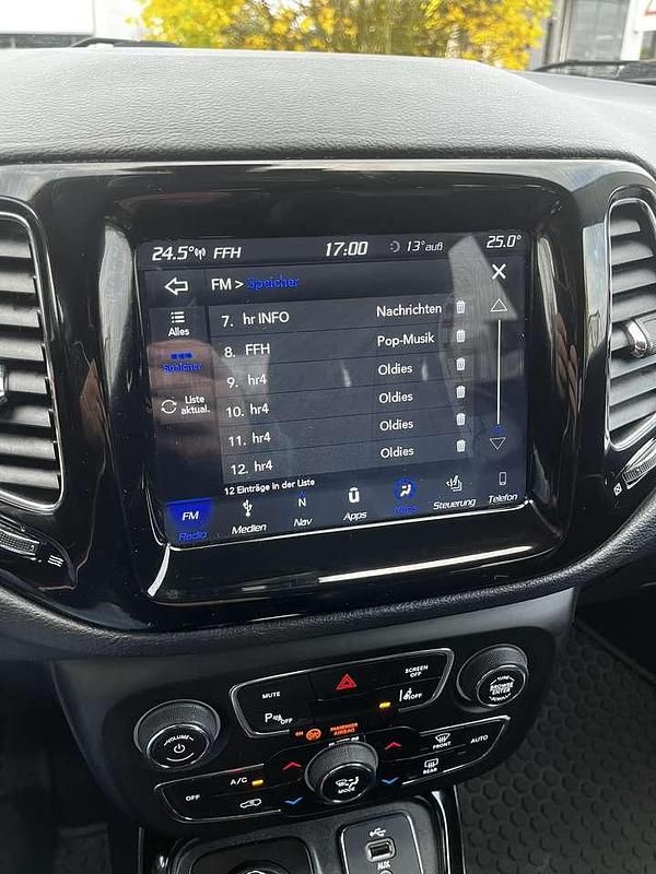 Gebraucht Jeep Compass Limited 170 PS (125 kW) 2018 SUV