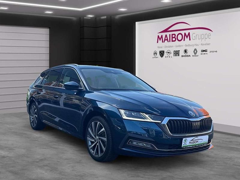 Lavablau metallic Gebraucht 2021 Skoda Octavia Style Kombi | 21.990 € (Superpreis) - Bild 1/3