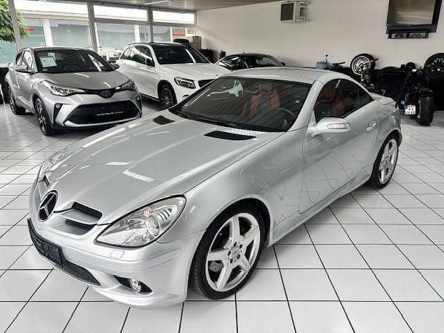 Silber Gebraucht 2005 Mercedes SLK350 AMG Cabrio | 15.999 € - Bild 1/4