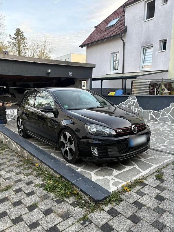 Gebraucht VW Golf VI GTI 211 PS (155 kW) 2010 Schwarz Kleinwagen
