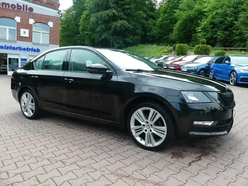 Gebraucht Skoda Octavia 150 PS (110 kW) 2020 Schwarz Limousine
