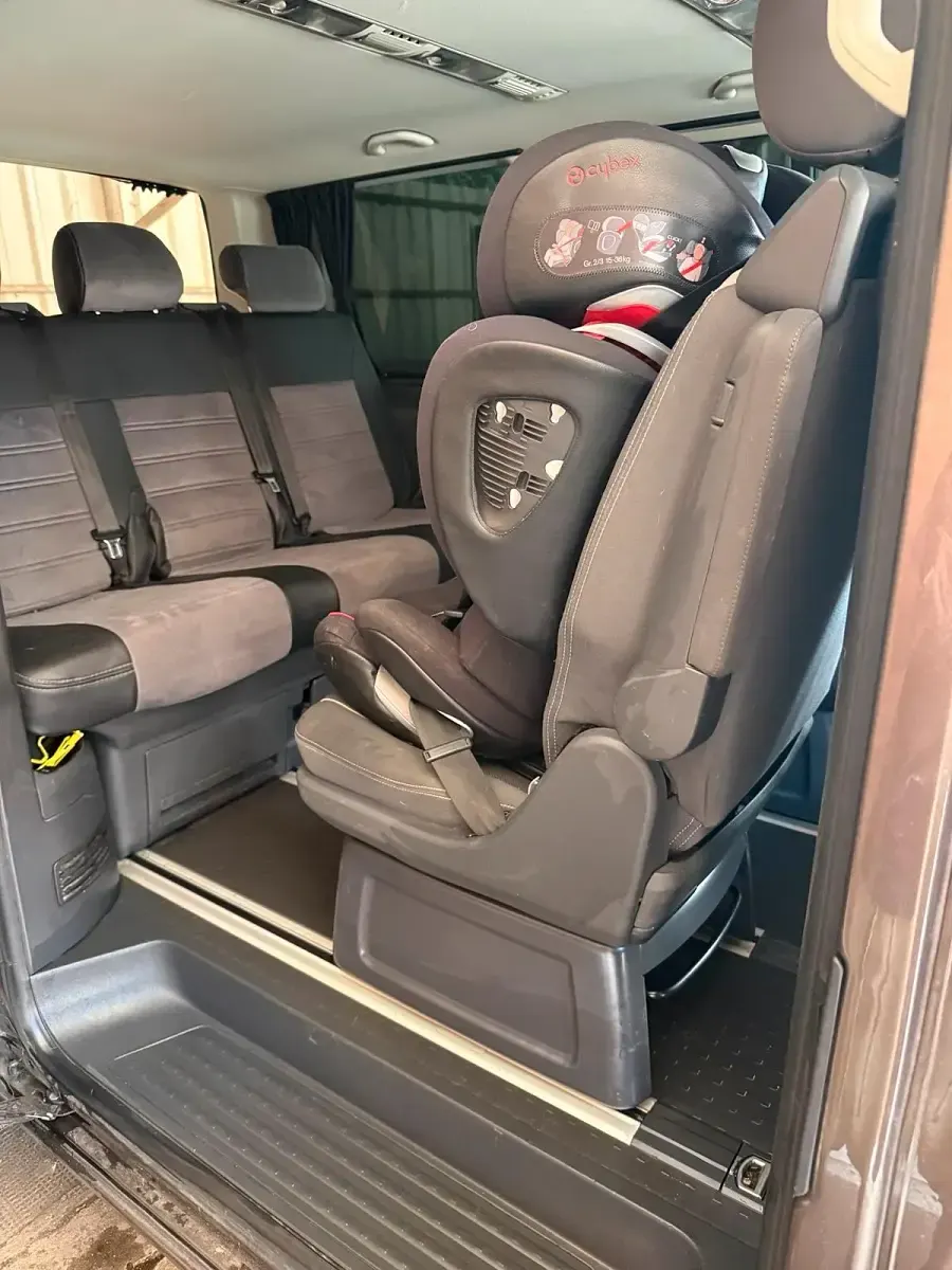 Gebraucht VW Multivan 140 PS (102 kW) 2010 Braun Van / Kleinbus