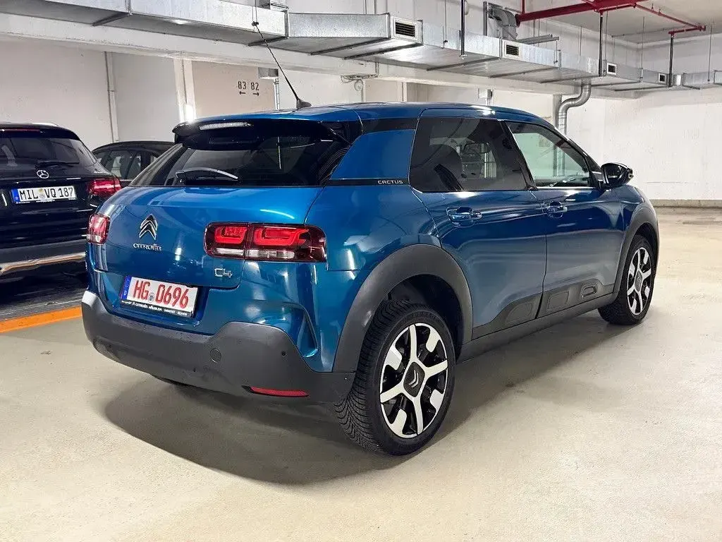 Gebraucht Citroën C4 Cactus Shine 131 PS (96 kW) 2019 Blau Kleinwagen