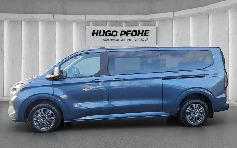 Neu Ford Tourneo Titanium 170 PS (125 kW) 2025 Blau Van / Kleinbus