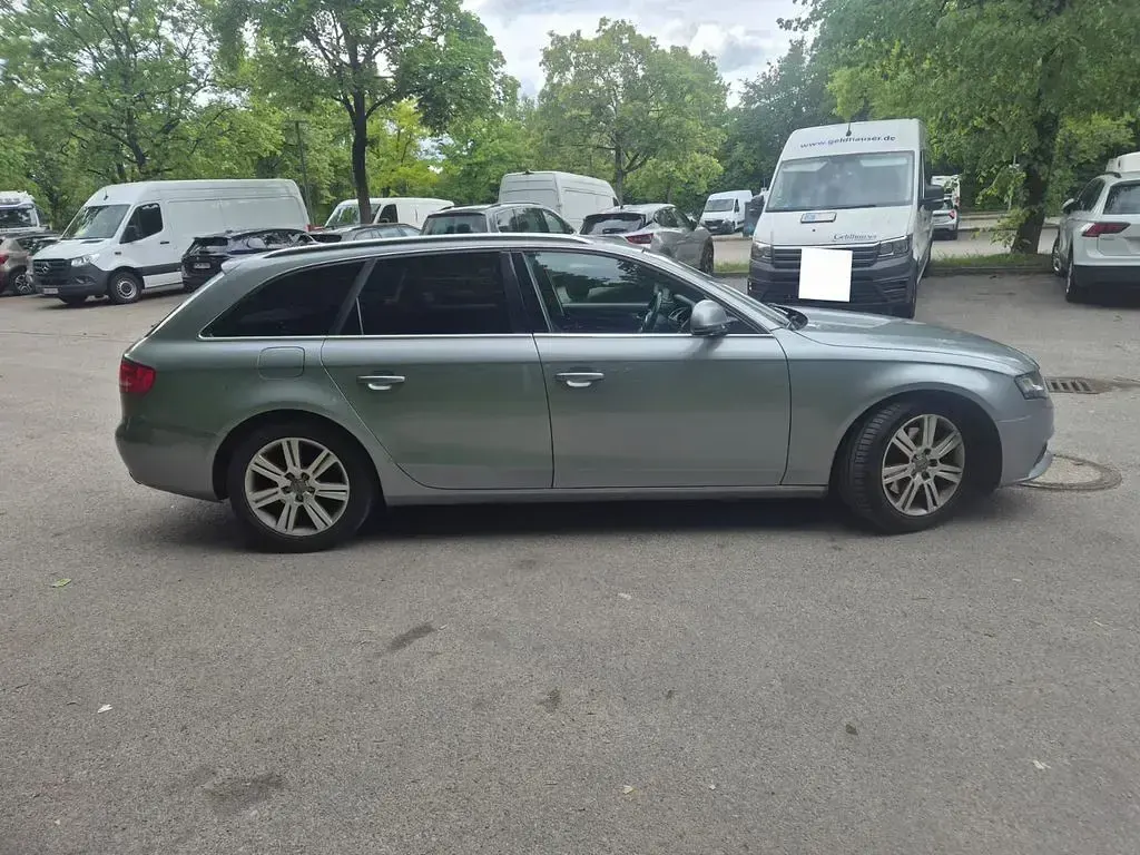 Gebraucht Audi A4 Ambition 190 PS (139 kW) 2008 Grau Kombi