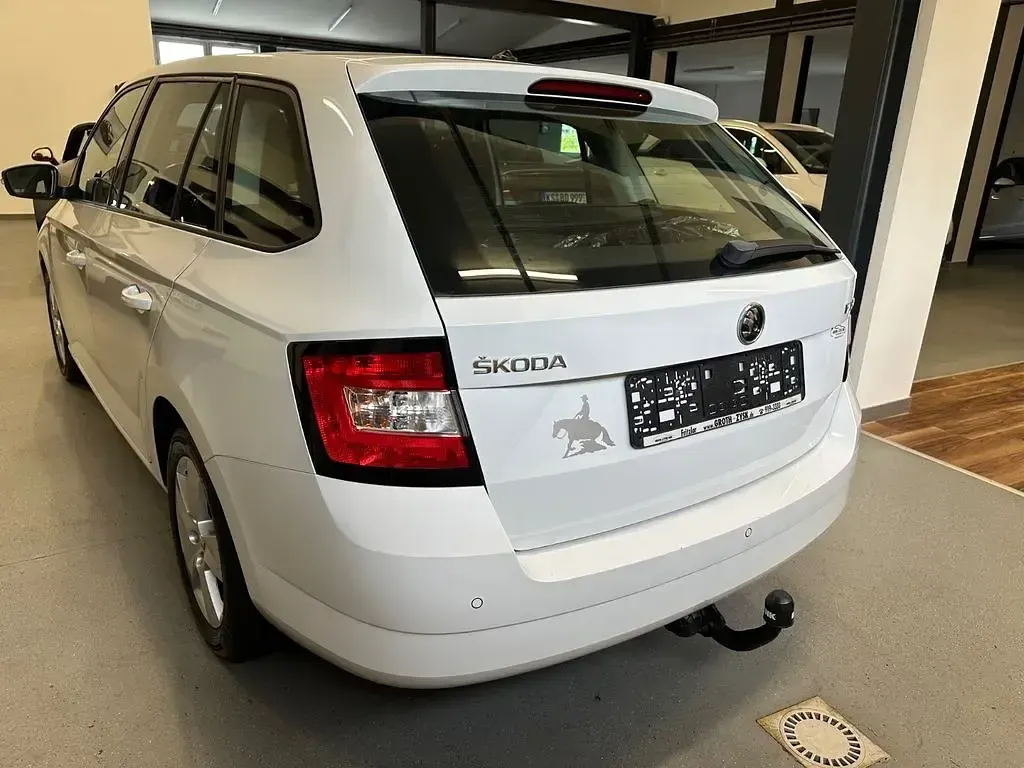 Gebraucht Skoda Fabia Ambition 110 PS (80 kW) 2017 Weiß Kombi