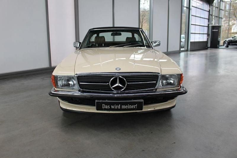 Gebraucht Mercedes 560 231 PS (169 kW) 1988 Hellelfenbein unilack Cabrio