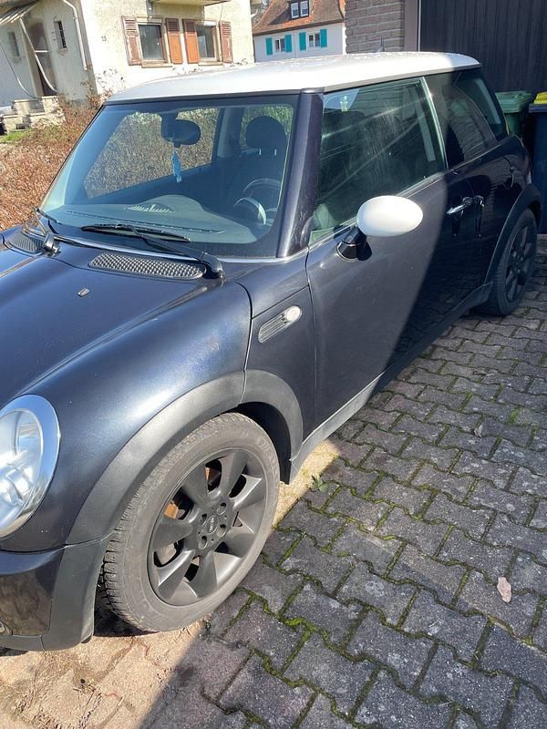 Second-hand Mini Cooper 116 CP (85 kW) 2005 Negru Hatchback