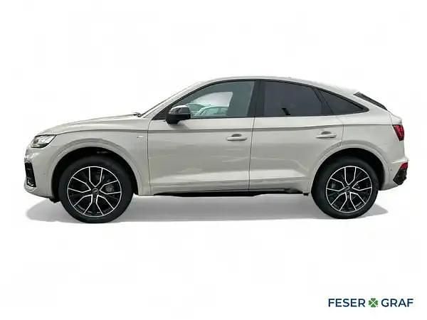 Gebraucht Audi Q5 Ambiente 204 PS (150 kW) 2024 Individuallackierungen audi exclusive SUV