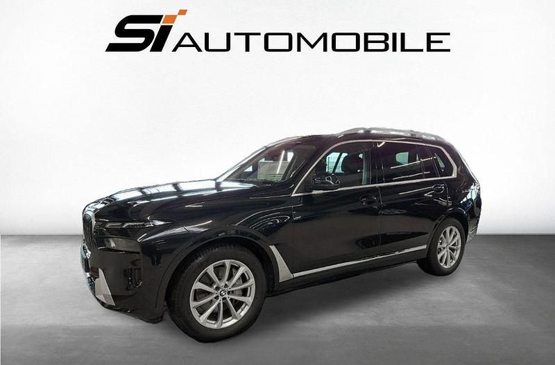 Black sapphire metallic Gebraucht 2024 BMW X7 Performance SUV | 82.950 € (Superpreis) - Bild 1/4