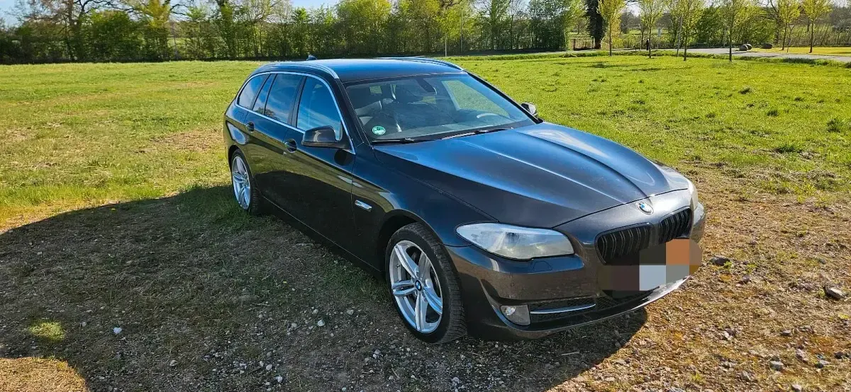 Usata BMW 525 218 CV (160 kW) 2012 Nero Station wagon