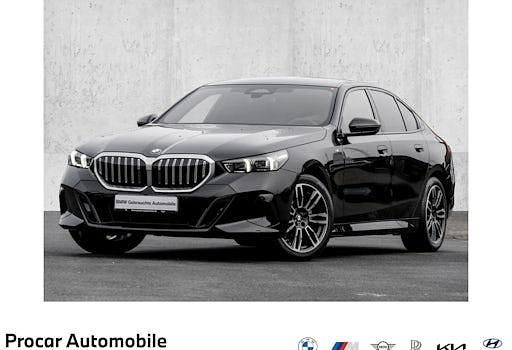 Gebraucht BMW 520 M Sport 208 PS (152 kW) 2025 Schwarz Limousine