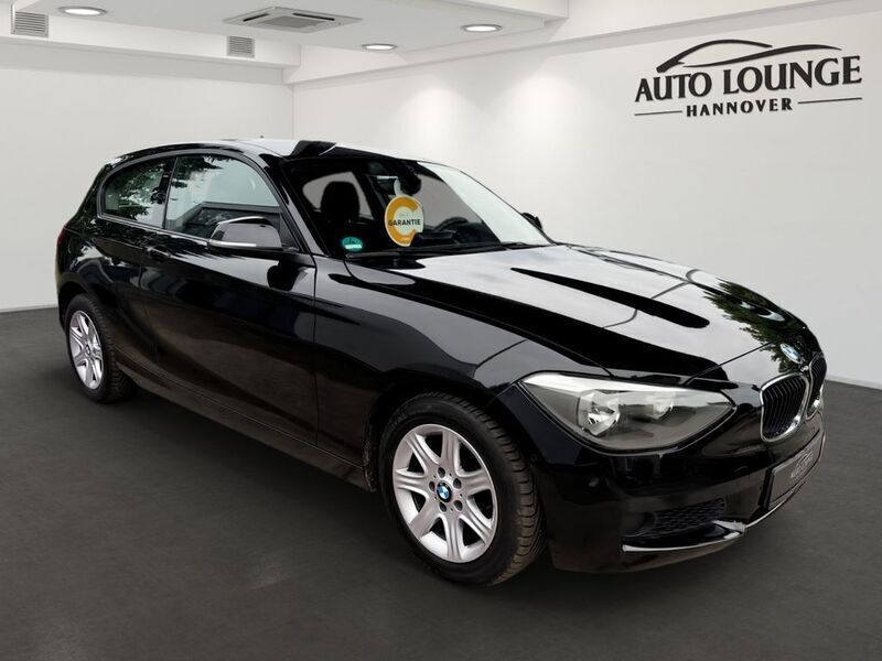 Schwarz Gebraucht 2014 BMW 114 Sport Line Kleinwagen | 9.290 € (Fairer Preis) - Bild 1/4