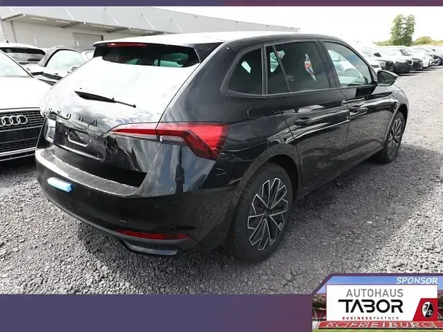 Neu Skoda Scala Dynamic 150 PS (110 kW) 2026 Schwarz metallic Kleinwagen