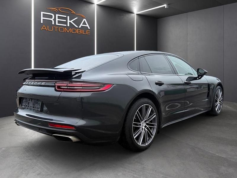 Gebraucht Porsche Panamera Basis 330 PS (242 kW) 2017 Grau Limousine
