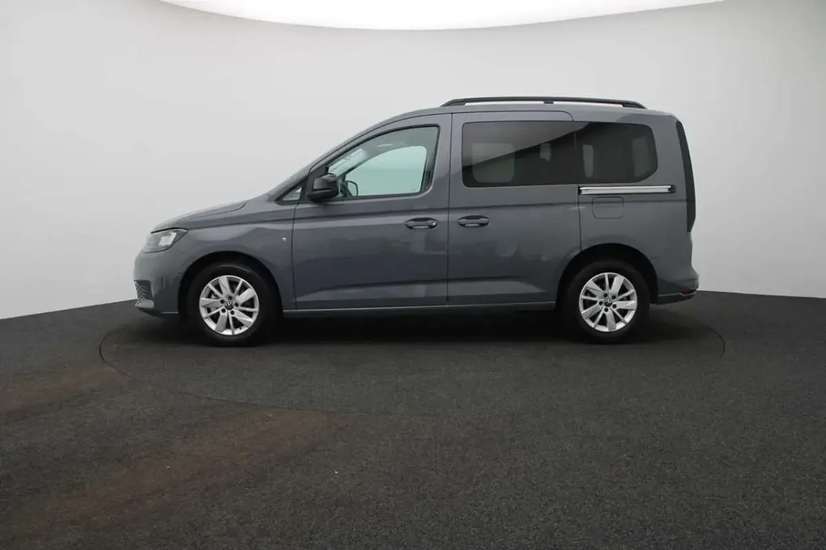 Gebraucht VW Caddy Life 102 PS (75 kW) 2025 Pure grey Van / Kleinbus