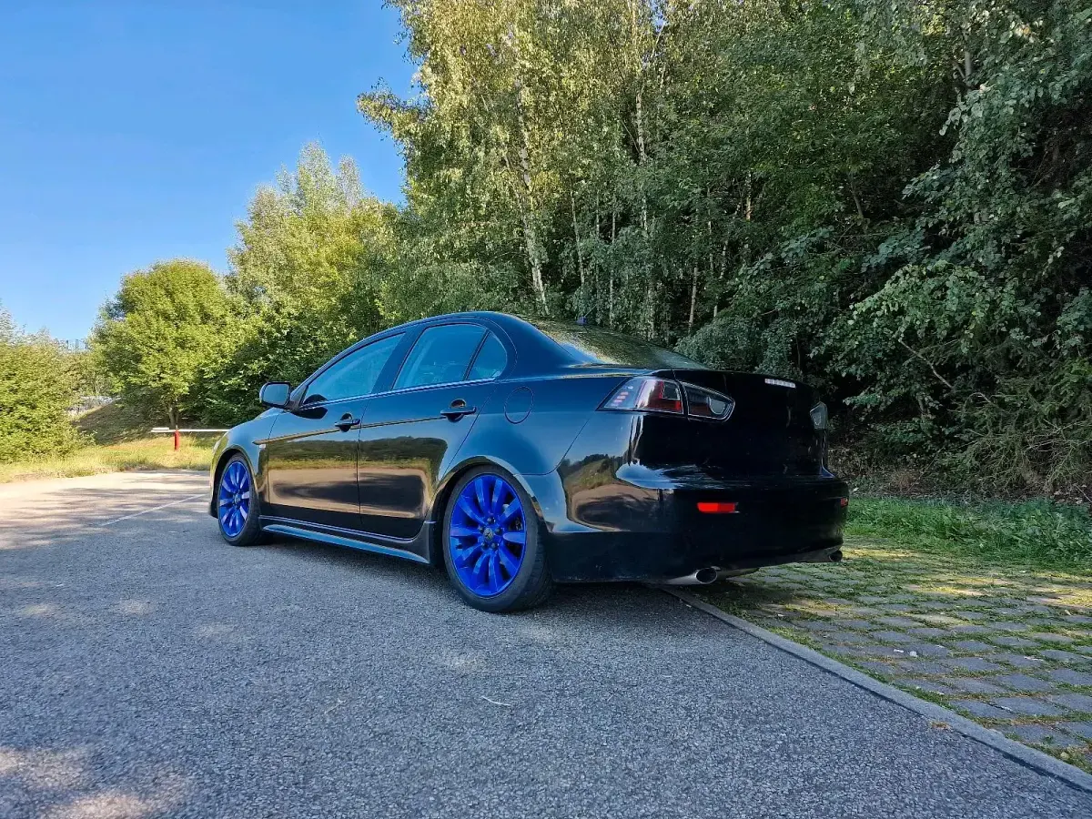 Gebraucht Mitsubishi Lancer 140 PS (102 kW) 2007 Schwarz Limousine