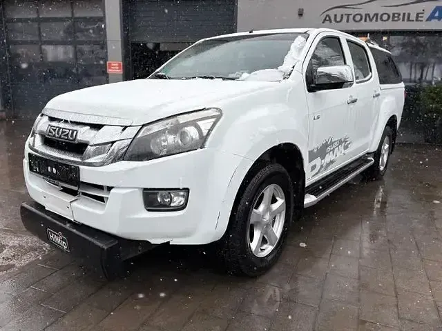 Używany Isuzu D-Max 163 KM (119 kW) 2012 Biały Pickup
