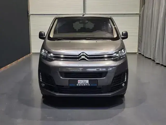 Używany Citroën Spacetourer Feel 180 KM (132 kW) 2018 Szary Minivan