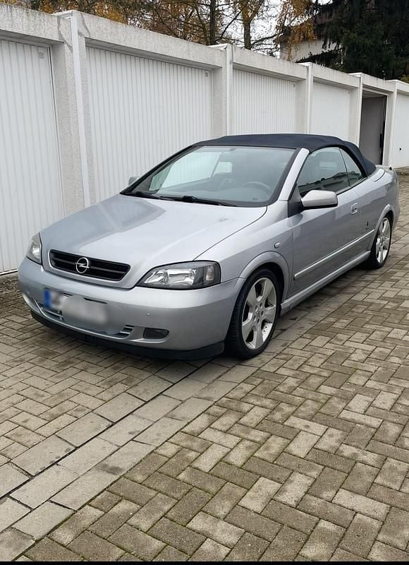 Gebraucht Opel Astra Cabriolet 125 PS (91 kW) 2002 Silber Cabrio
