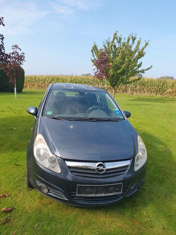 Blau Gebraucht 2009 Opel Corsa Selection Limousine | 2.700 € (Fairer Preis) - Bild 1/4