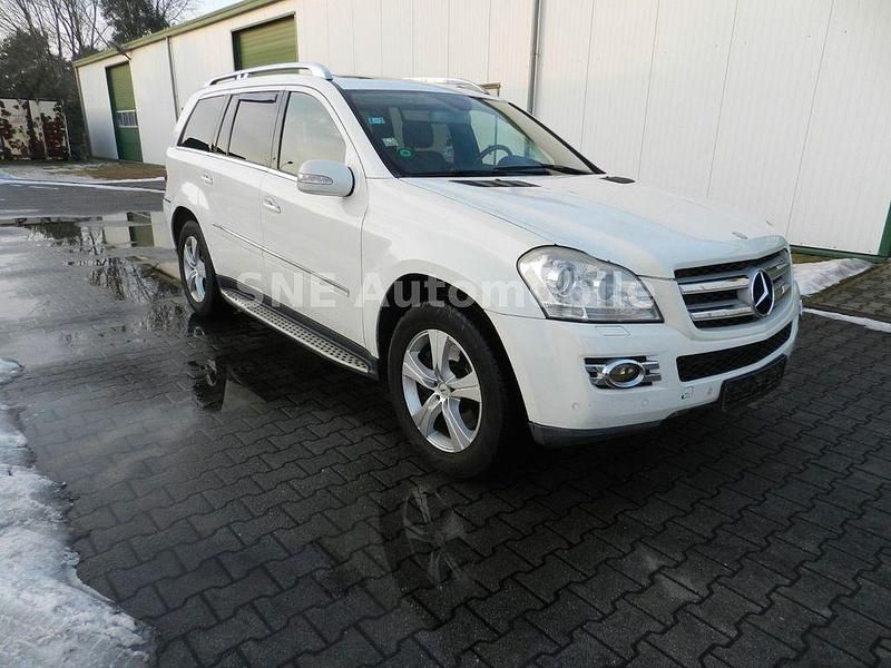 Gebraucht Mercedes GL420 306 PS (225 kW) 2008 Weiß SUV