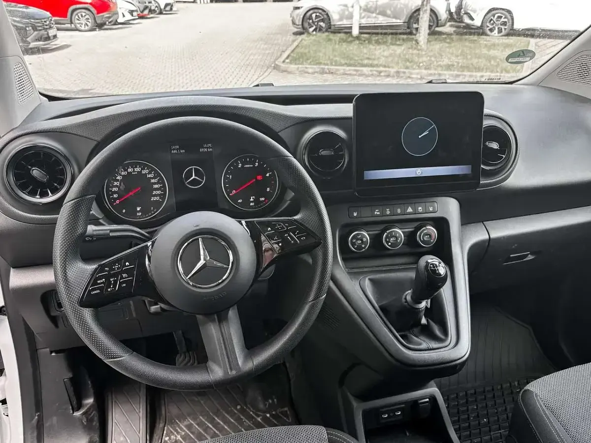 Gebraucht Mercedes Citan 110 95 PS (69 kW) 2025 Arktikweiß Van / Kleinbus