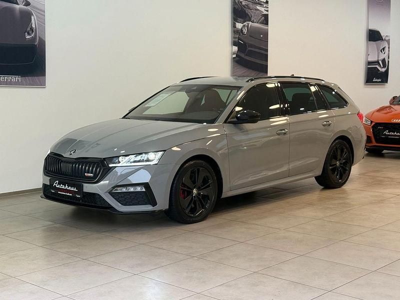 Grau Gebraucht 2020 Skoda Octavia RS Kombi | 27.980 € (Fairer Preis) - Bild 1/4