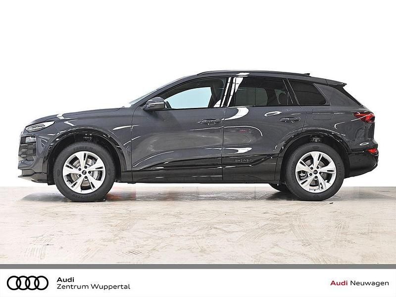 Gebraucht Audi Q6 e-tron Sport 185 kW (252 PS) 2026 Grau SUV