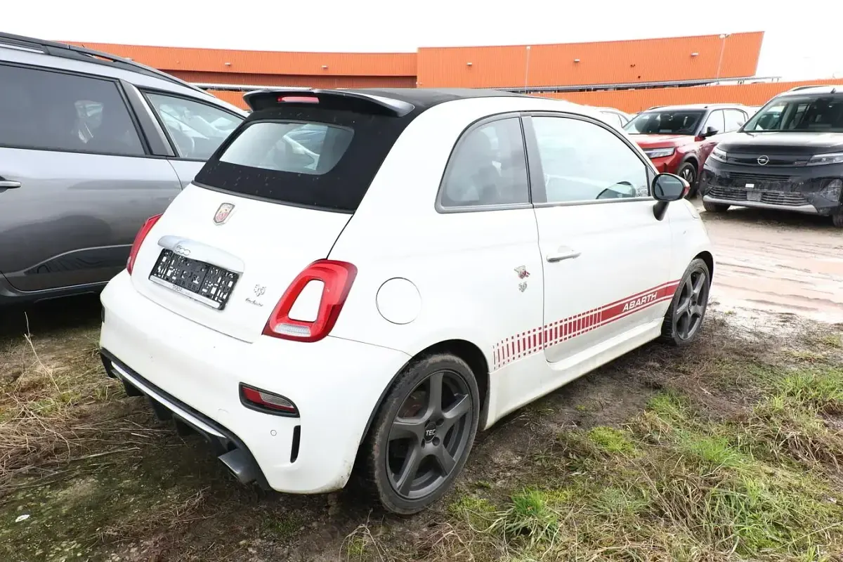 Gebraucht Abarth 595C Turismo 165 PS (121 kW) 2018 Bianco gara Cabrio