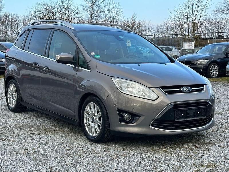 Braun Gebraucht 2012 Ford Grand C-Max Van / Kleinbus | 1.500 € (Superpreis) - Bild 1/4