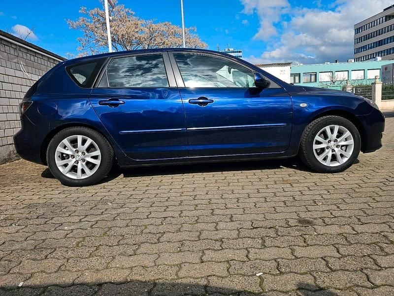 Usado Mazda 3 150 HP (110 kW) 2006 Azul Sedan