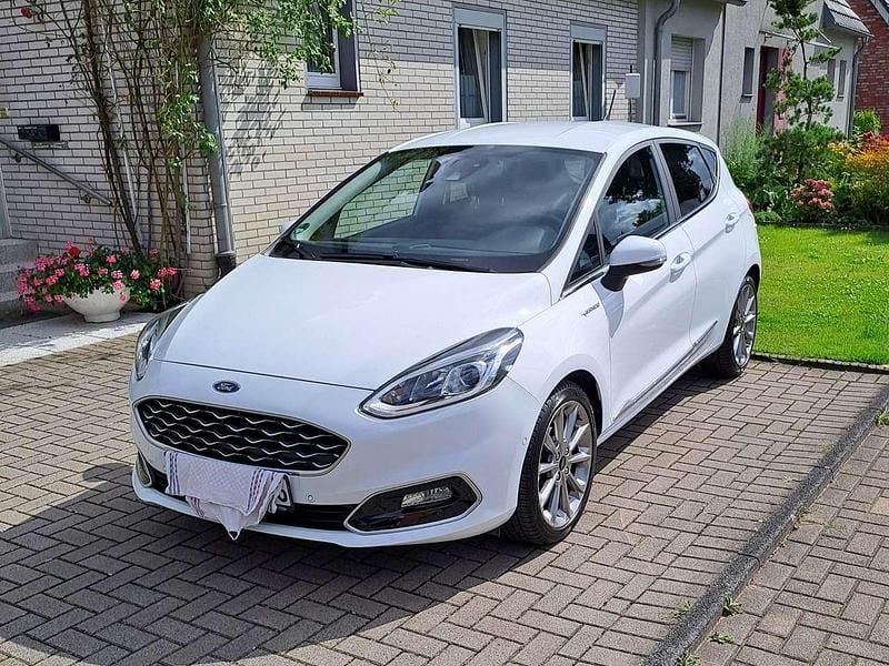 Weiß Gebraucht 2020 Ford Fiesta Vignale Kleinwagen | 13.199 € (Guter Preis) - Bild 1/4