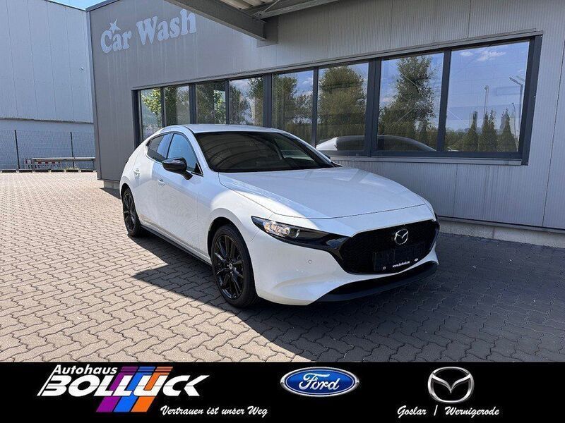 Weiß Neu 2025 Mazda 3 Homura-Line Limousine | 27.890 € - Bild 1/4
