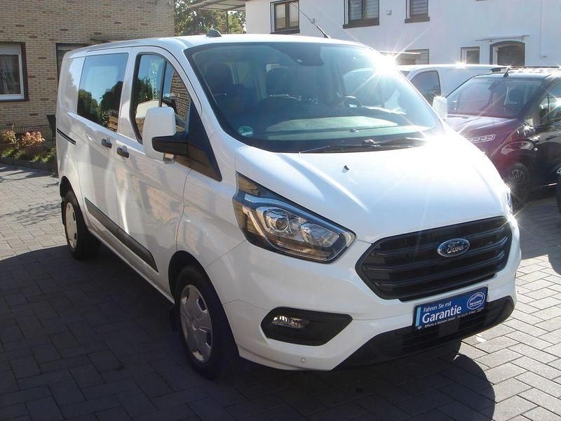 Gebraucht Ford Transit Custom Trend+ 131 PS (96 kW) 2022 Frozen white Van / Kleinbus