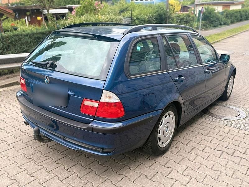 Gebraucht BMW 316 116 PS (85 kW) 2003 Blau Kombi