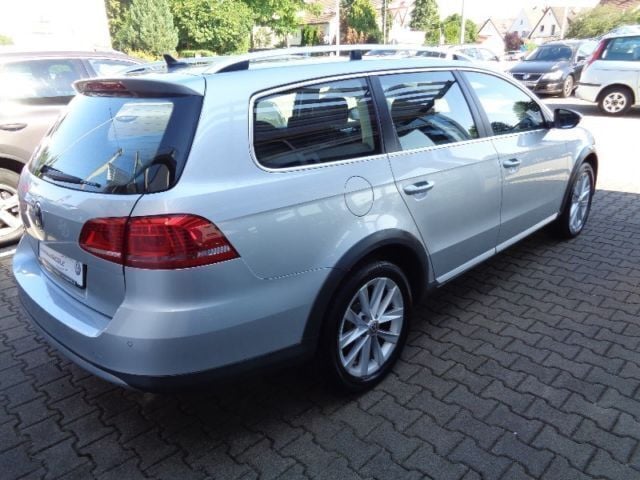 Gebraucht VW Passat Alltrack 140 PS (102 kW) 2013 Silber metallic Kombi