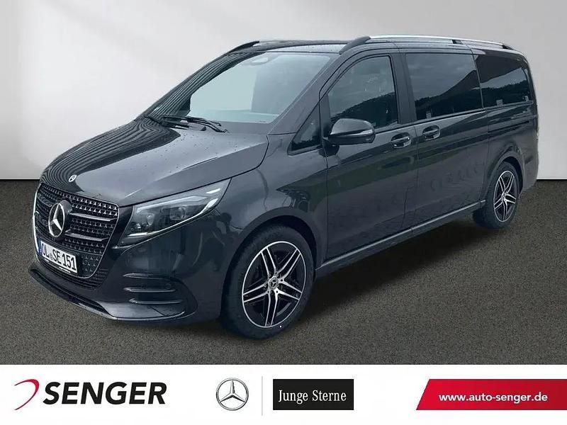 Grau Gebraucht 2025 Mercedes V300 Exclusive Van / Kleinbus | 97.450 € - Bild 1/1
