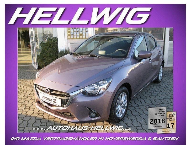 Usado Mazda 2 Exclusive 90 HP (66 kW) 2016 Roxo Citadino