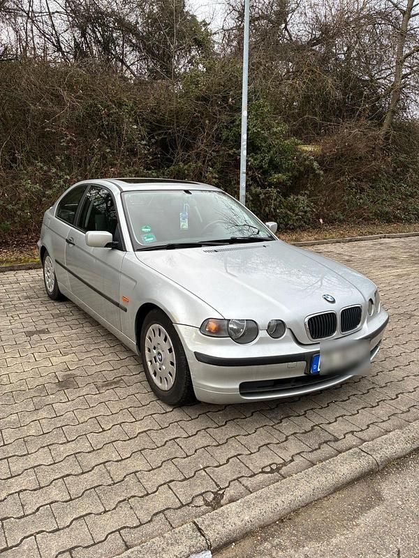 Gebraucht BMW 318 143 PS (105 kW) 2002 Grau Coupé