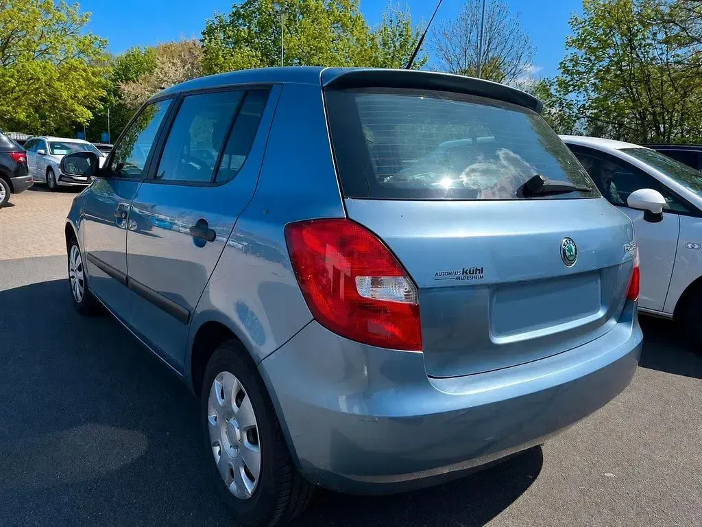Gebraucht Skoda Fabia 69 PS (50 kW) 2007 Blau Limousine
