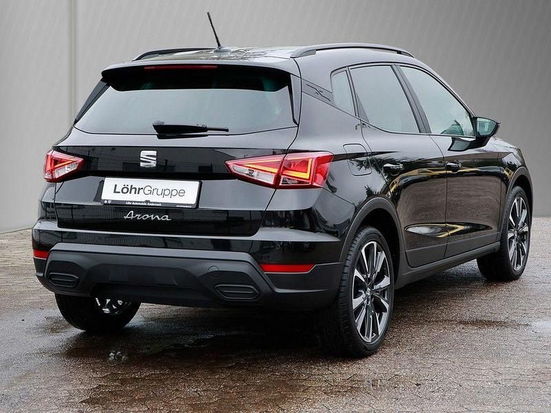Gebraucht Seat Arona Style 95 PS (69 kW) 2024 Schwarz SUV