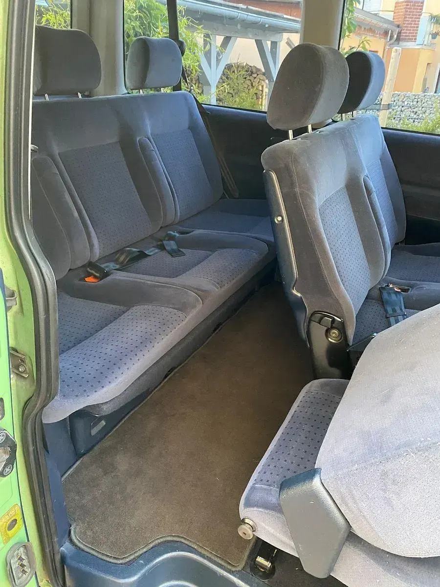 Gebraucht VW Caravelle 140 PS (102 kW) 1998 Grün Van