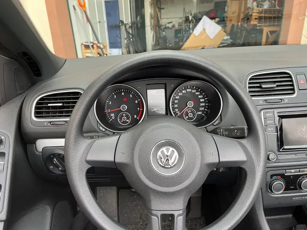 Gebraucht VW Golf Cabriolet 105 PS (77 kW) 2015 Grau Cabrio