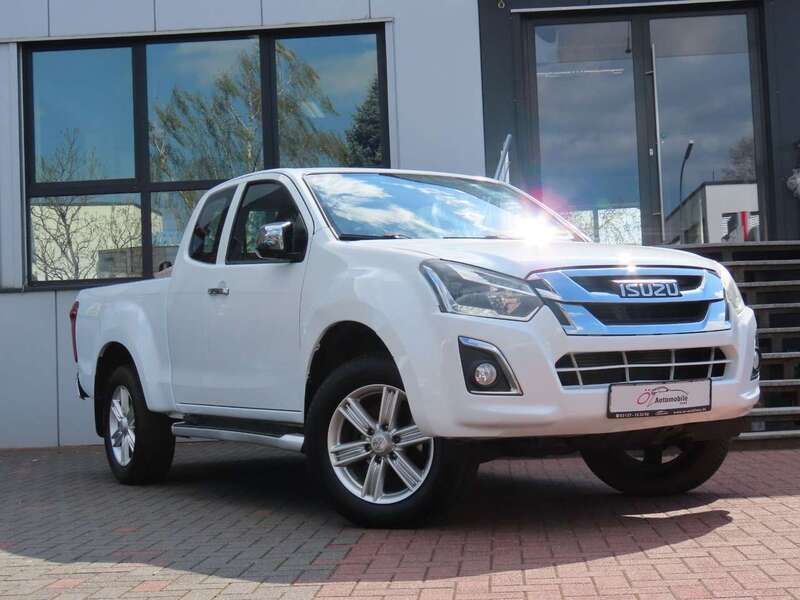 Weiß Gebraucht 2019 Isuzu D-Max Abholung | 14.900 € - Bild 1/4