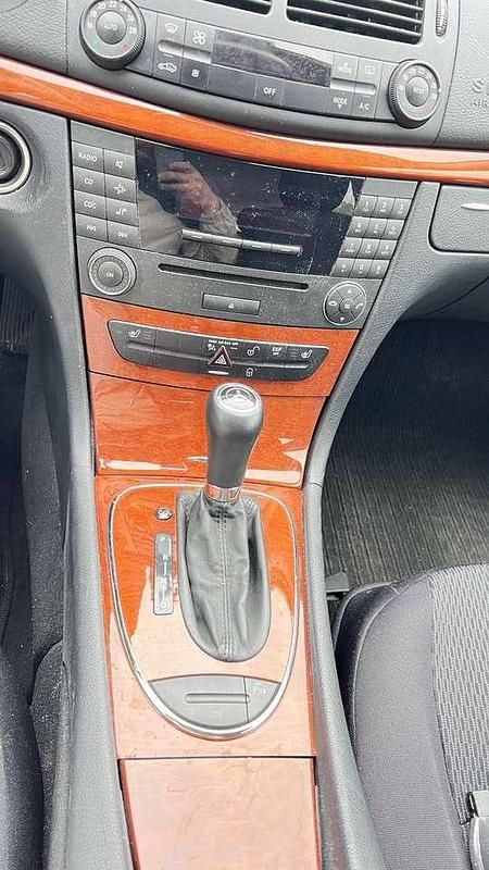 Gebraucht Mercedes E200 184 PS (135 kW) 2006