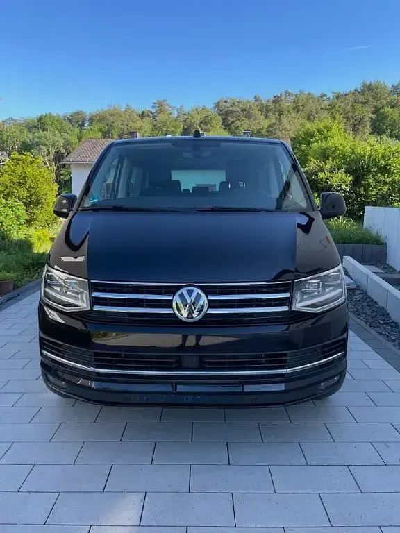 Gebraucht VW Multivan Highline 204 PS (150 kW) 2016 Schwarz Van / Kleinbus